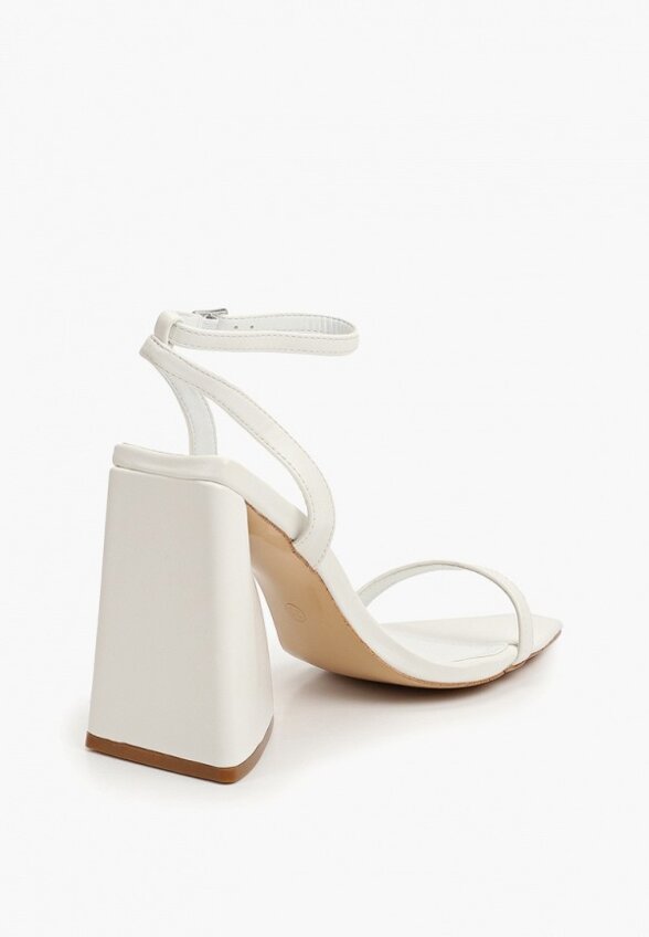 Босоножки Sbalo