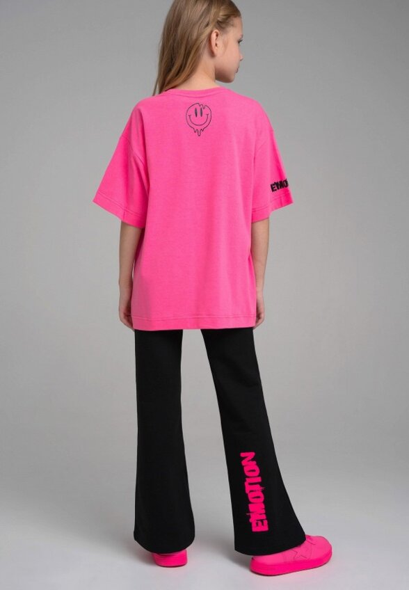 Футболка и брюки PlayToday