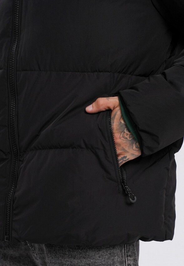 Пуховик Твое