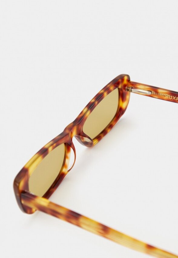 Очки солнцезащитные Ruxara