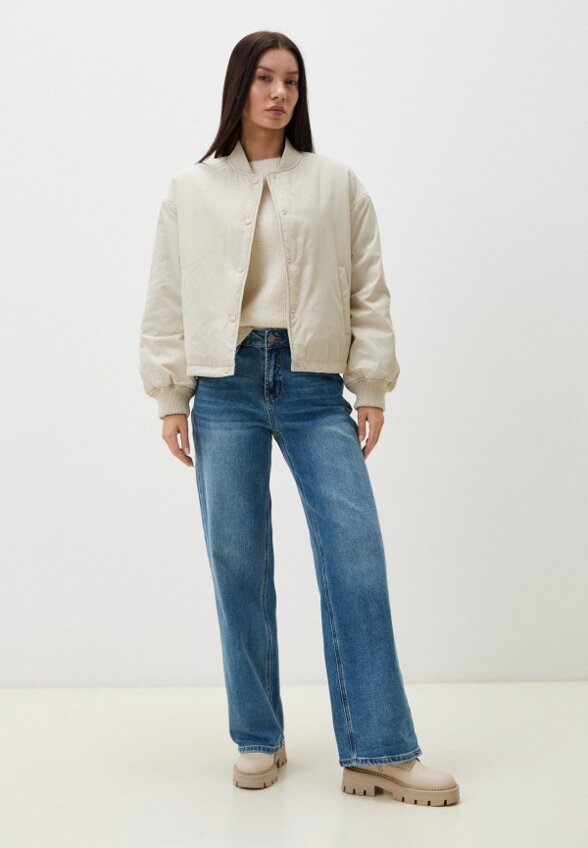 Бомбер Снежная Королева