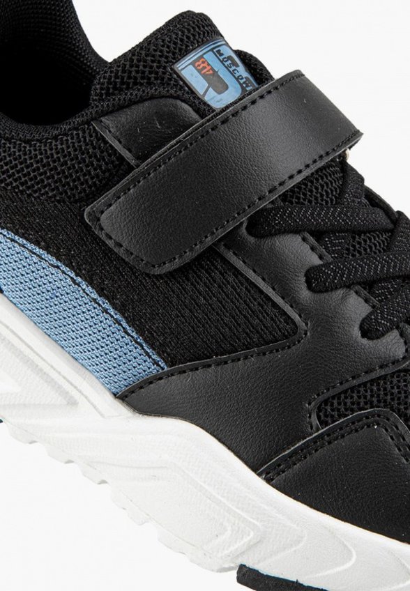 Кроссовки Kapika