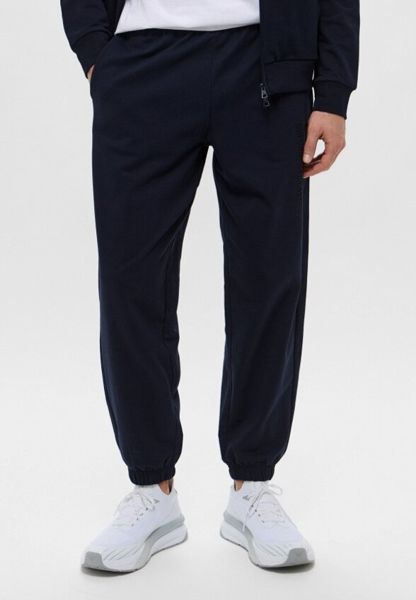 Брюки спортивные EA7