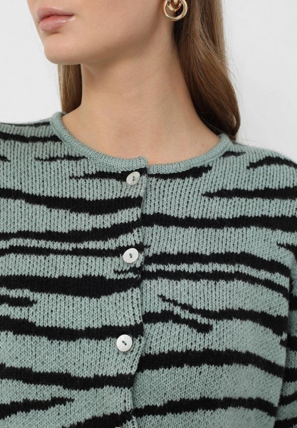 Кардиган Pais