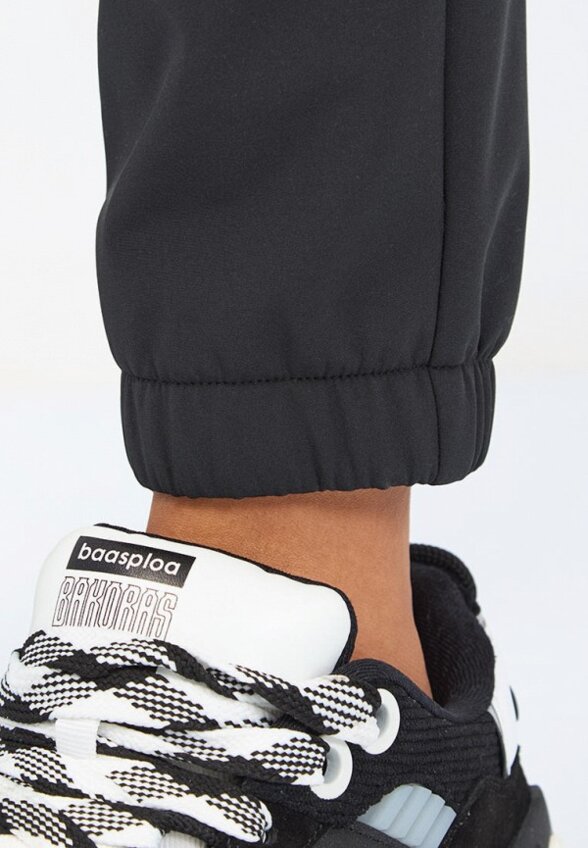 Брюки спортивные Baasploa