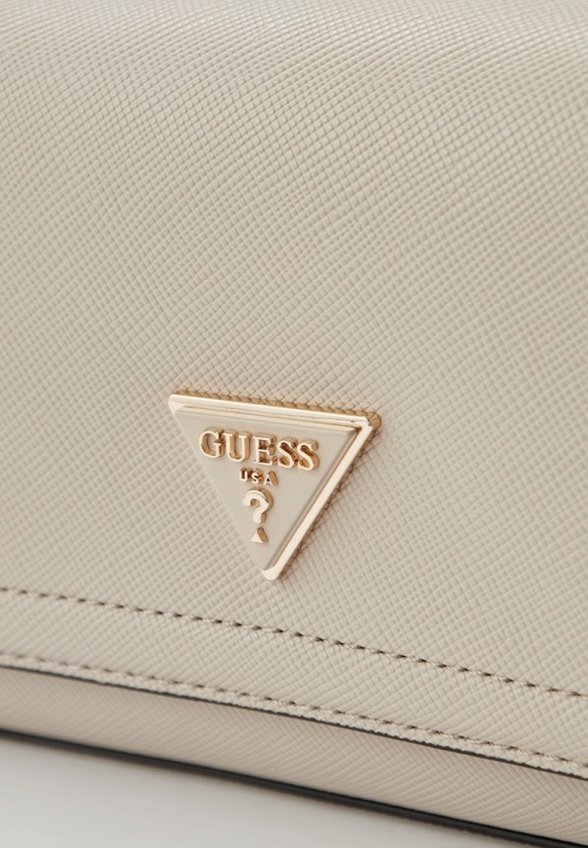 Сумка Guess