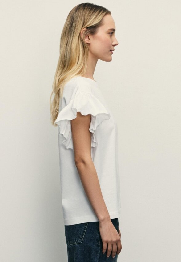 Футболка Zarina