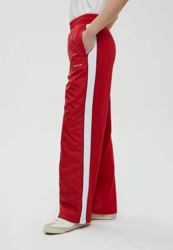 Брюки спортивные Finn Flare
