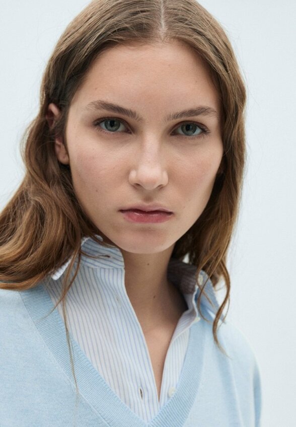 Пуловер Mango