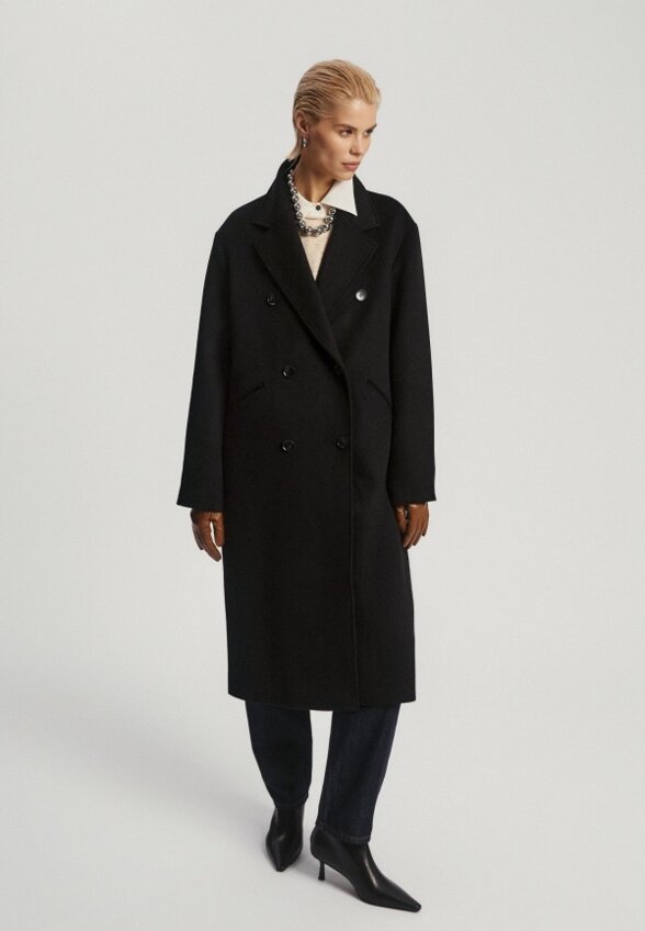 Пальто двубортное Nume