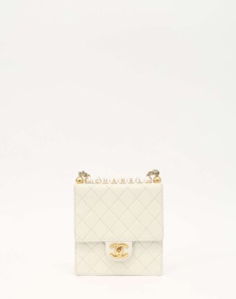 Chanel Pearl женщинам