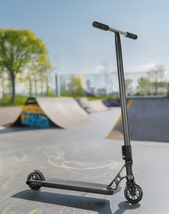 Самокат Grit Elite 6, 110 мм, Черный детям