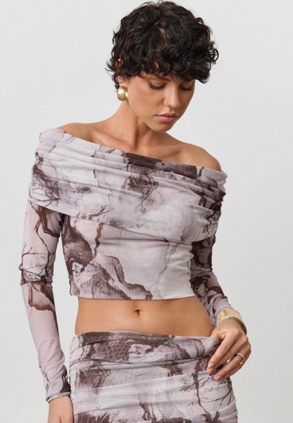 Лонгслив Darsi.studio