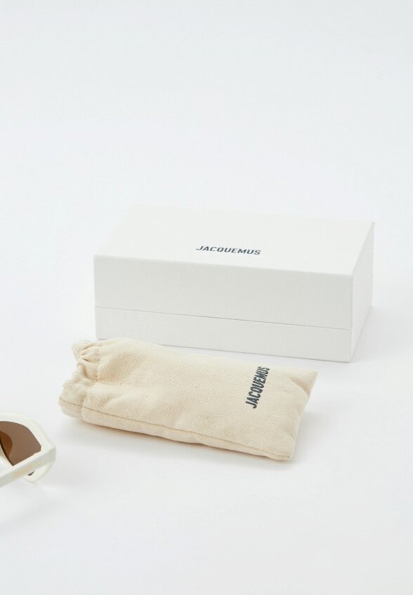 Очки солнцезащитные Jacquemus