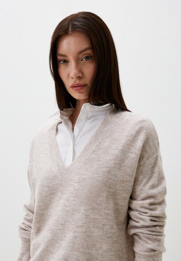 Пуловер Terranova