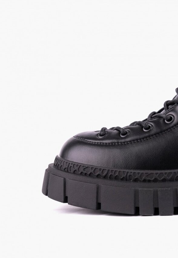 Сапоги Instreet