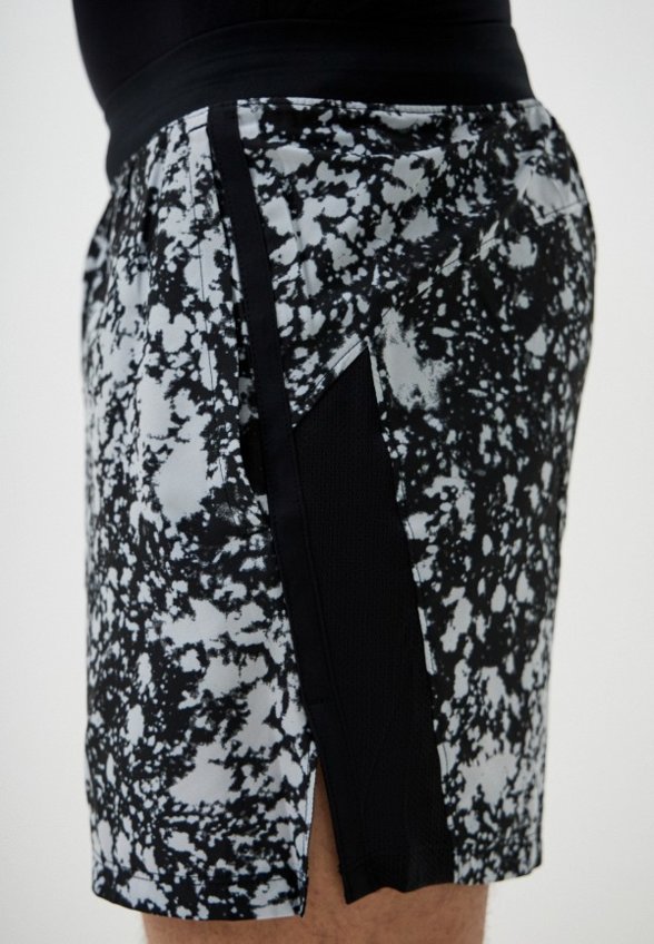 Шорты спортивные Under Armour