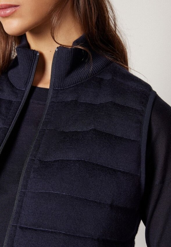 Жилет утепленный Falconeri