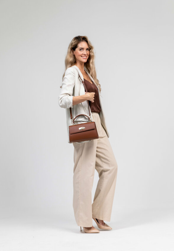 Др.Коффер 7038BR-23 кросс-боди женский