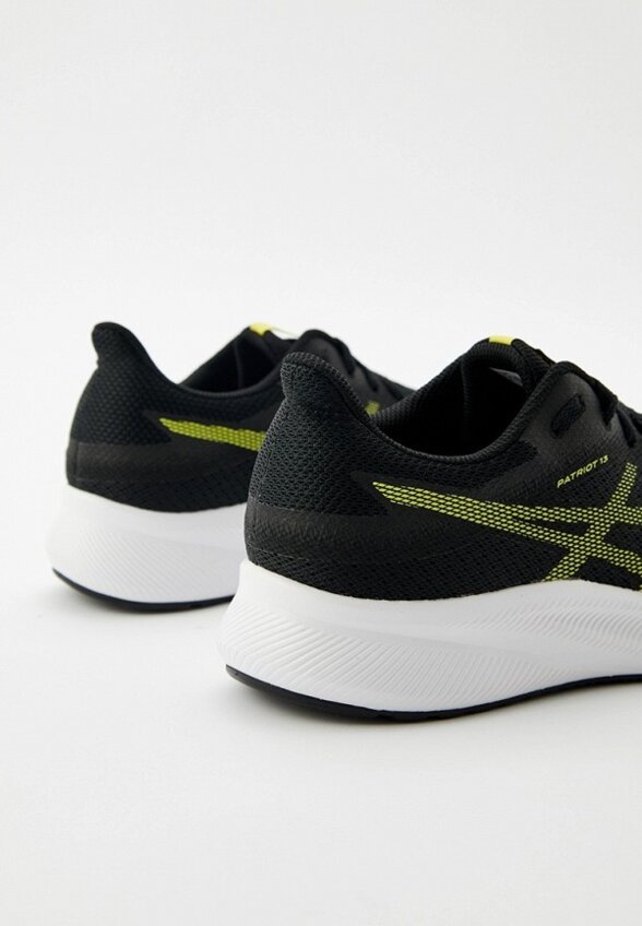 Кроссовки ASICS