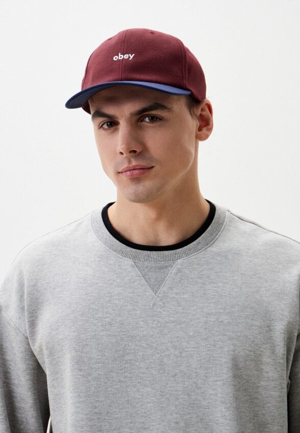 Бейсболка Obey