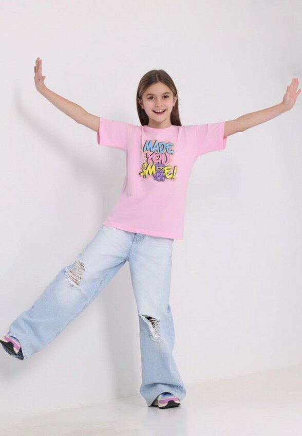 Футболка Апрель