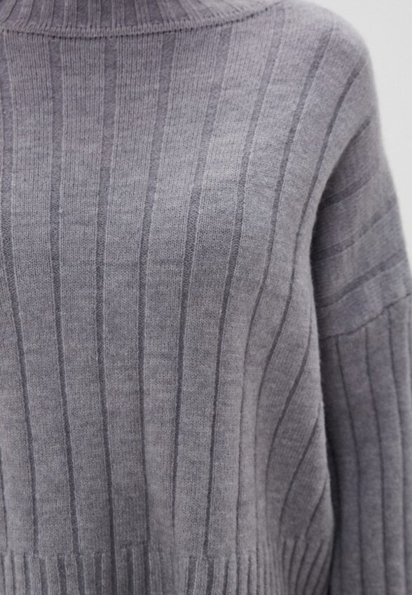 Джемпер Lawwa