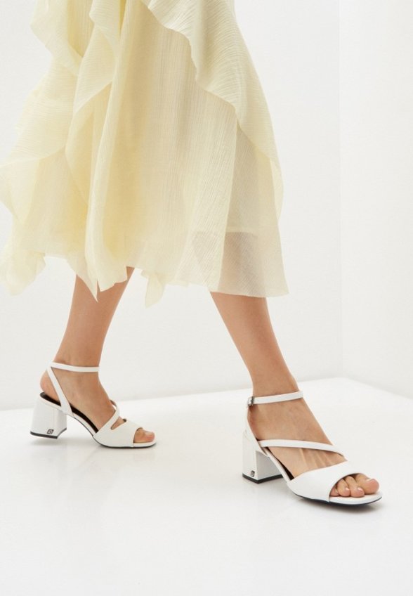 Босоножки Camille