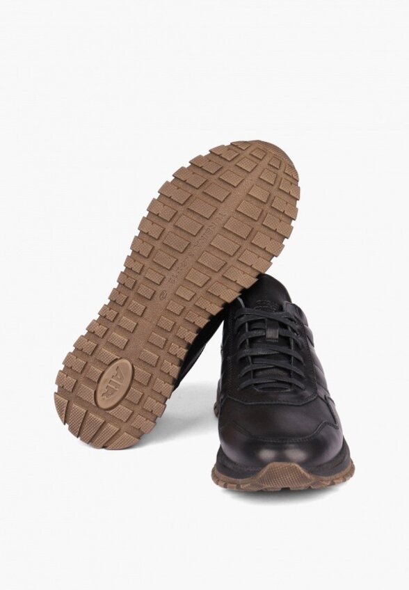 Кроссовки Quattrocomforto