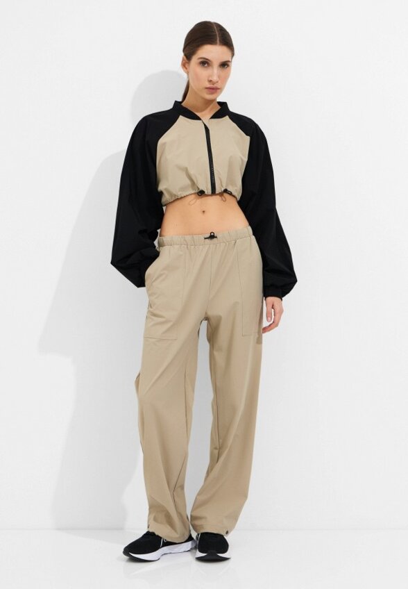 Ветровка Heroine Sport