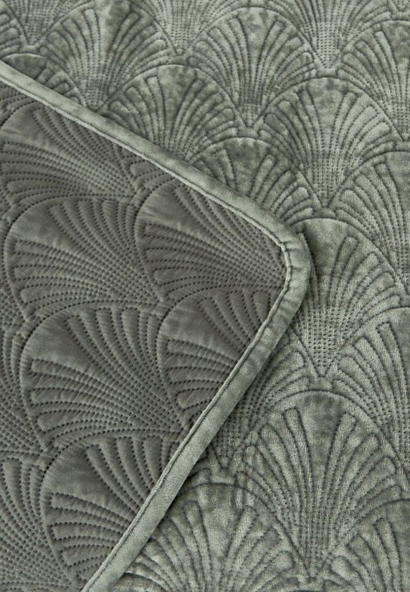 Комплект с покрывалом Sofi De Marko