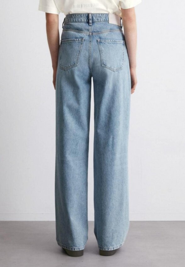 Джинсы Marc O'Polo