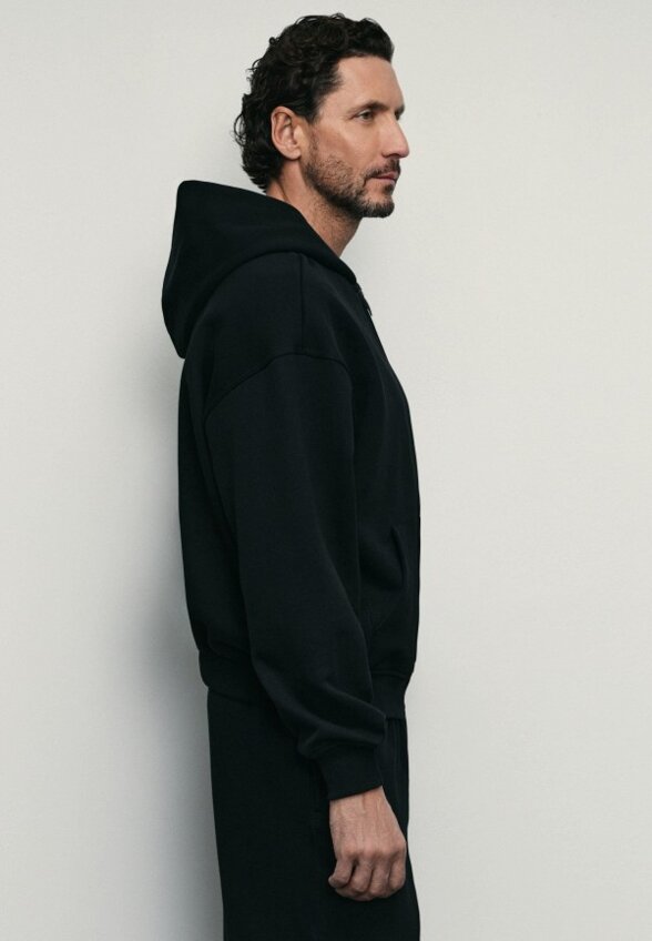 Толстовка Zrn Man