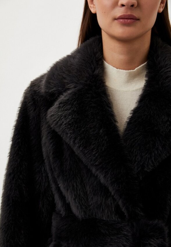 Шуба P.A.R.O.S.H.