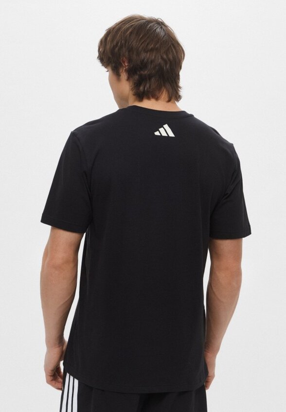 Футболка adidas