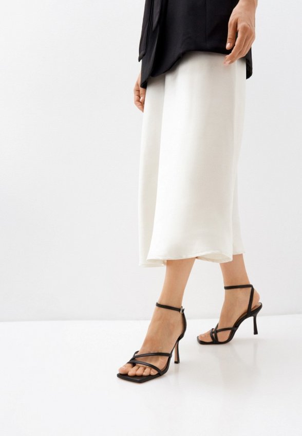 Босоножки Corso Como