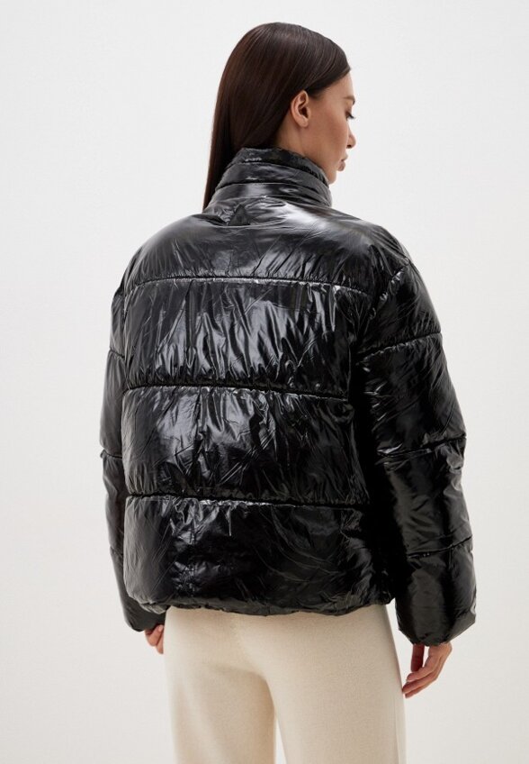 Пуховик b.young