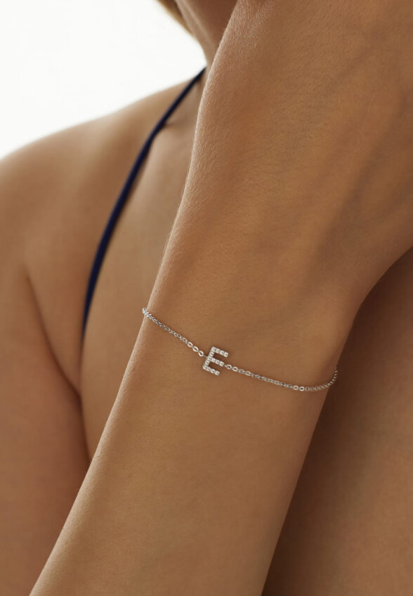 Серебряный браслет с буквой E MIESTILO MIE
