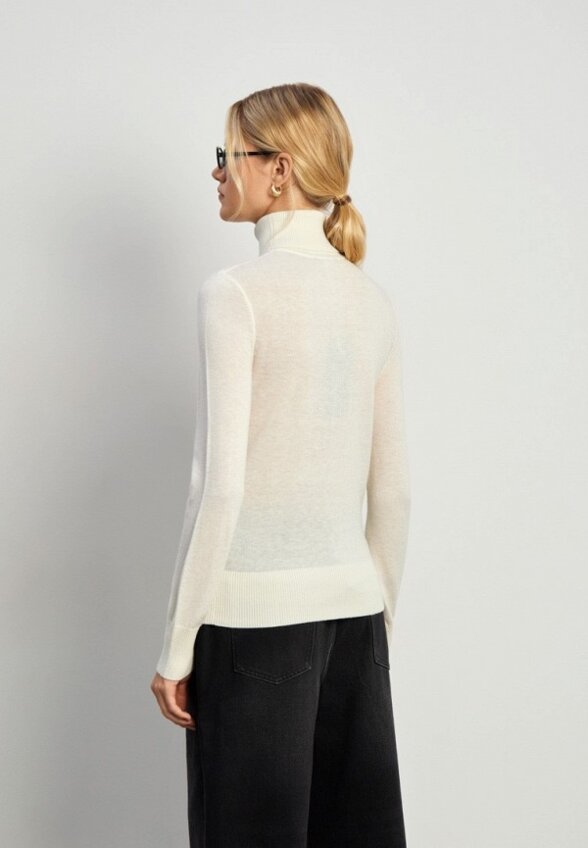 Водолазка Emka