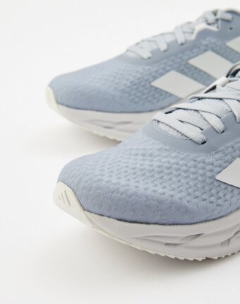 Кроссовки adidas мужчинам