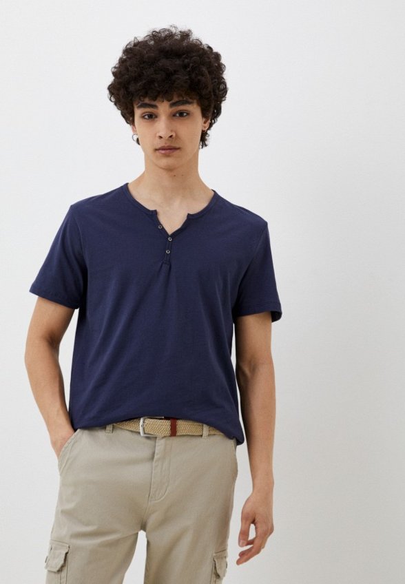 Футболка Colin's