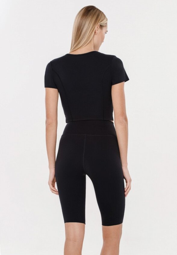 Футболка Wild Orchid