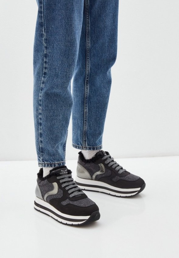 Кроссовки Voile Blanche