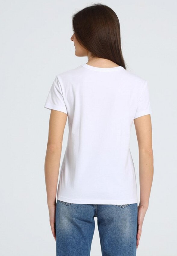 Футболка Апрель