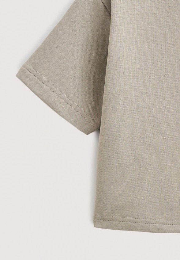 Футболка Loomknits