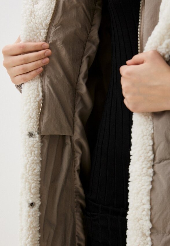 Пуховик Снежная Королева