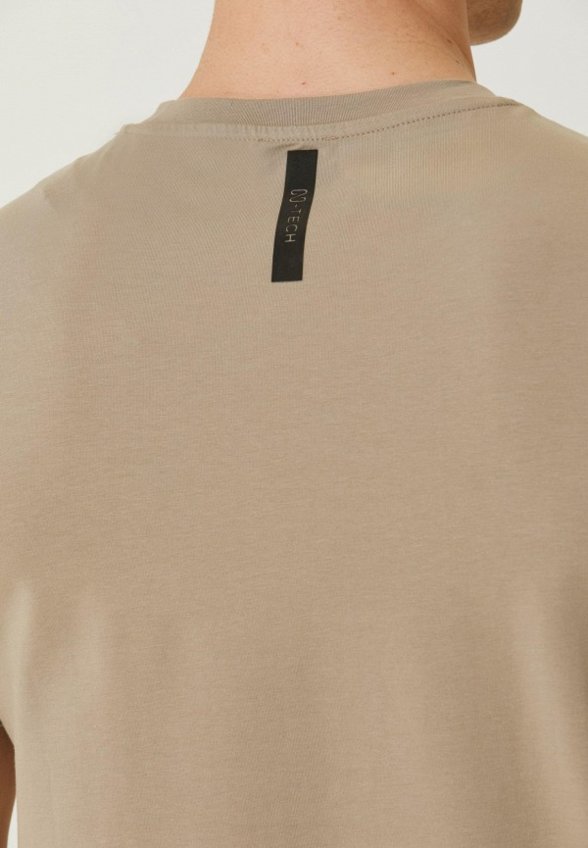 Футболка NetWork