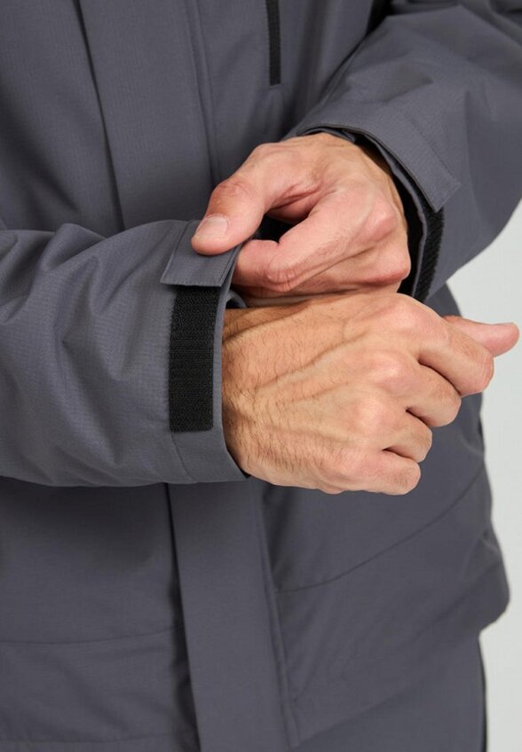 Куртка утепленная Baasploa