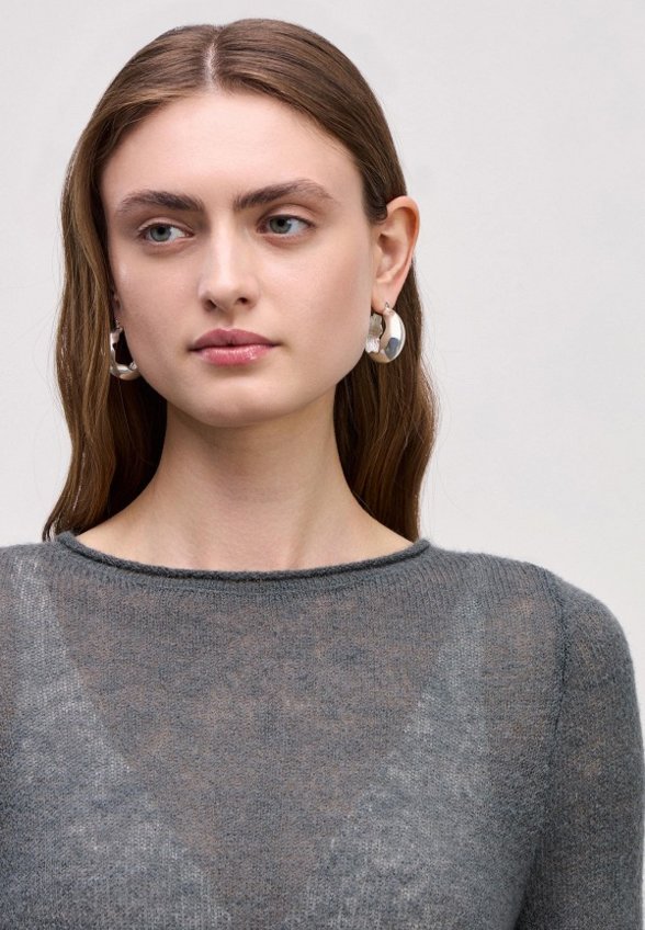 Джемпер Zarina