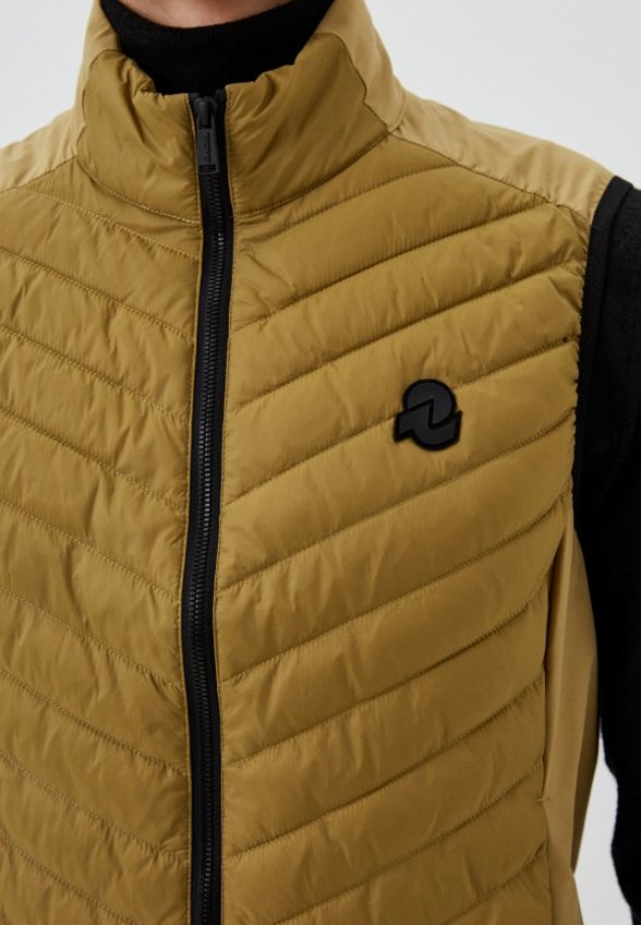 Жилет утепленный Invicta